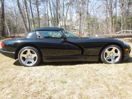 2000 dodge viper r/t-10 convertible 2-door 8.0l