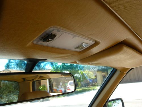 1983 Mercedes-Benz 300CD Base Coupe 2-Door 3.0L LOW miles Impeccable Condition, image 14