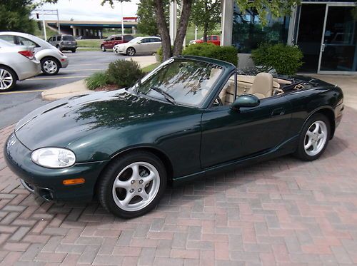 2000 Mazda Miata Convertible 2-Door 1.8L, US $10,890.00, image 4