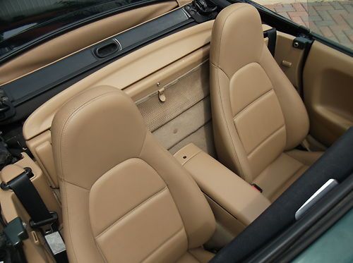 2000 Mazda Miata Convertible 2-Door 1.8L, US $10,890.00, image 9