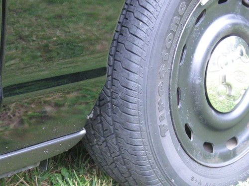 2005 Ford Crown Victoria Police Interceptor Sedan 4-Door 4.6L, image 24