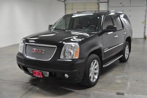 2011 black awd heated/cooled leather sunroof dvd nav roof rack adj pedals!!!