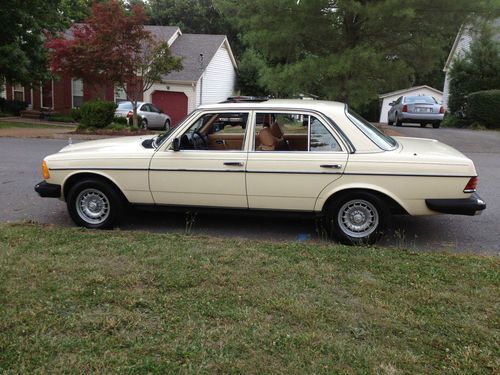 Outstanding 1984 Mercedes-Benz 300D Turbodiesel – Concours d’elegance condition, US $14,500.00, image 4