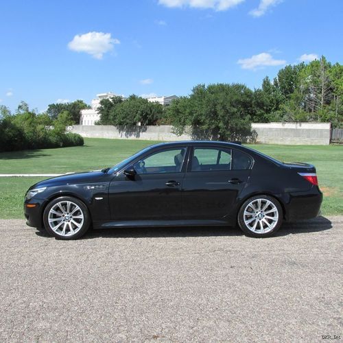 09 m5 5.0l v10 lthr roof nav blk/tan 47k 19" whls immaculate