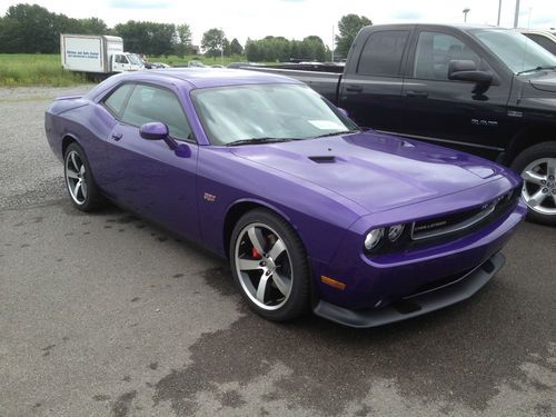 2013 dodge challenger srt8 392 plum crazy 6.4l hemi 6-speed frederick scat pack