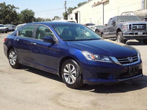 2013 honda accord lx sedan damaged salvage only 9k miles runs! cooling good l@@k