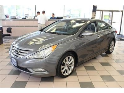 2.0t limited 2.0l cd turbocharged front wheel drive power steering sun/moonroof