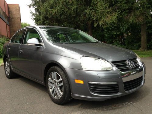 2006 vw jetta 2.5 pzev 1 owner clean carfax lhtr sunroof htd seats extra clean!!