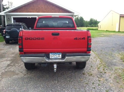 2000 dodge ram 1500 st extended cab pickup 4-door 5.2l