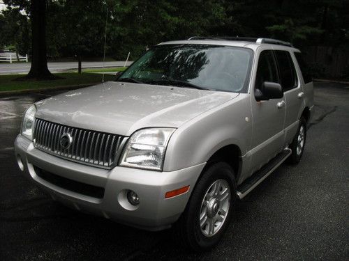2004 mercury mountaineer premier,awd,3rd row seats,leather,roof,cd,no reserve!!