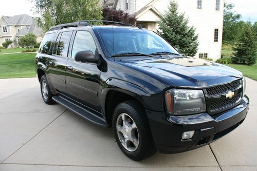 2006 chevrolet trailblazer ext lt v8 fully loaded leather - black