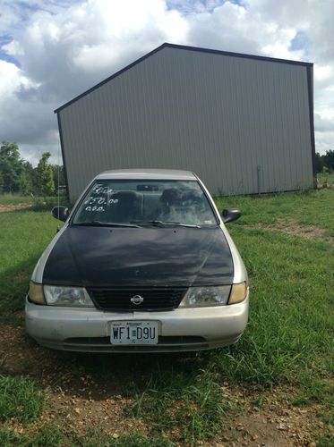 1995 nissan sentra gxe sedan 4-door 1.6l