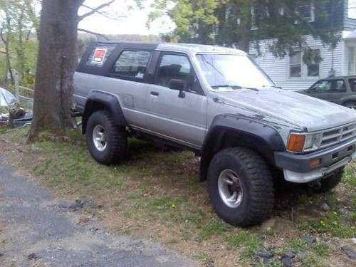 1987 toyota 4 runner w/ chevy lt1350 corvette motor