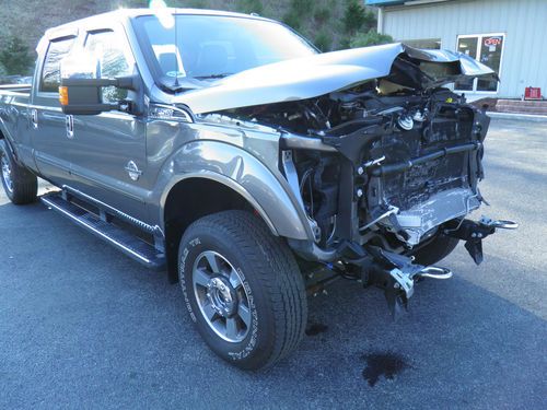 Wrecked Damaged Salvage Repairable Project Crew-Cab 6.7 Powerstroke Diesel 4x4, image 9