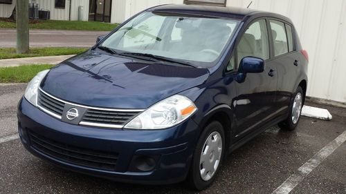 2008 nissan versa s 4dr hatchback 1.8l auto, ac, (no dealer fee) (no reserve)