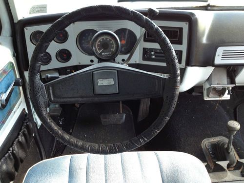 1977 Chevrolet K5 Blazer Custom Deluxe Sport Utility 2-Door 5.7L, image 8