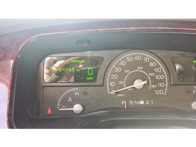 Like New Low Mile 03 Towncar, US $8,995.00, image 8