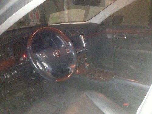 2007 lexus ls460 base sedan 4-door 4.6l