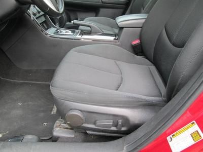 i 2.5L Red Auto All power Still under Warranty! WE FINANCE, image 29