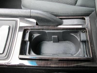 i 2.5L Red Auto All power Still under Warranty! WE FINANCE, image 38