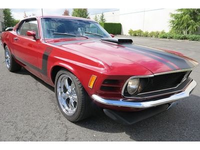 1970 mustang boss 302 reproduction - classy and cool!