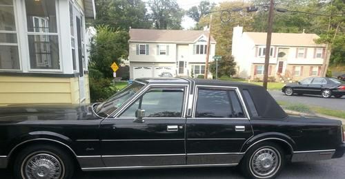 1986 lincoln town car base sedan 4-door 5.0l