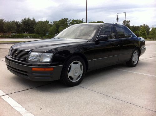 1997 lexus ls400... low miles... priced great!!! clean.. great carfax