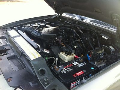 2001 Ford Explorer Sport 2 door 4X4 Clean Dealer trade Must sell OBO, US $1,750.00, image 11