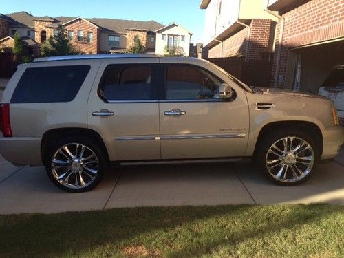 2007 cadillac escalade base sport utility 4-door 6.2l