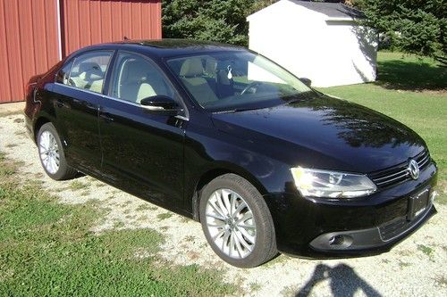 2011 Volkswagen Jetta SEL sedan, US $14,000.00, image 2