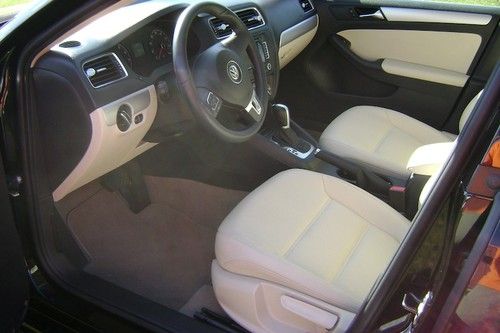 2011 Volkswagen Jetta SEL sedan, US $14,000.00, image 5