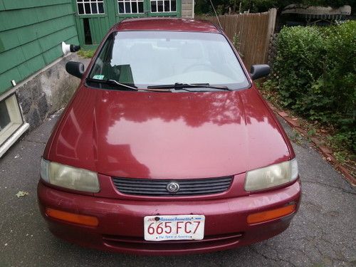 1996 mazda protege dx sedan 4-door 1.5l