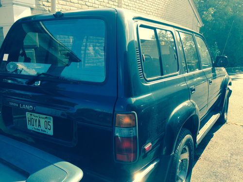 TOYOTA LAND CRUISER (1994 / DARK GREEN PEARL METALLIC), US $5,000.00, image 2