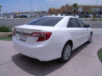 NEW XLE V6 Leather HDD Nav w/ JBL audio Blind Spot Opt Loaded w/ Full Power Opts, image 8