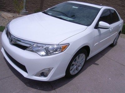 NEW XLE V6 Leather HDD Nav w/ JBL audio Blind Spot Opt Loaded w/ Full Power Opts, image 9