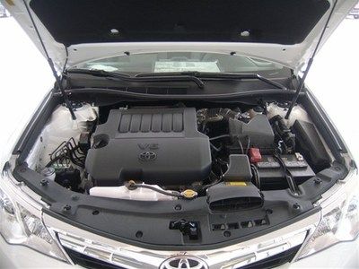 NEW XLE V6 Leather HDD Nav w/ JBL audio Blind Spot Opt Loaded w/ Full Power Opts, image 23