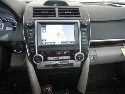 NEW XLE V6 Leather HDD Nav w/ JBL audio Blind Spot Opt Loaded w/ Full Power Opts, image 31