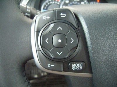 NEW XLE V6 Leather HDD Nav w/ JBL audio Blind Spot Opt Loaded w/ Full Power Opts, image 45