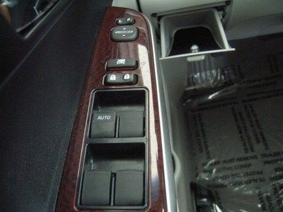 NEW XLE V6 Leather HDD Nav w/ JBL audio Blind Spot Opt Loaded w/ Full Power Opts, image 47