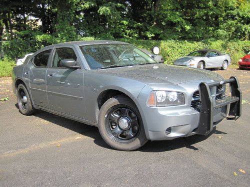 2006 dodge charger se