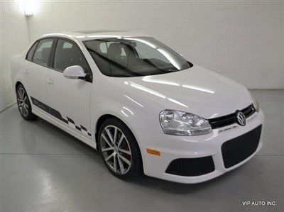 Tdi cup edition / 8908 miles / navigation / satellite / moonroof / dsg