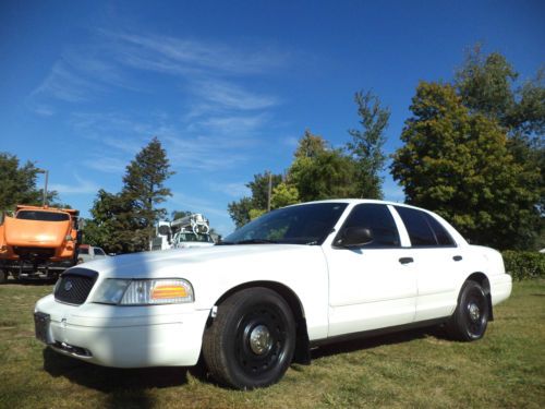Ford crown victoria police interceptor 4.6l v8 taxi cab 1 owner municipality