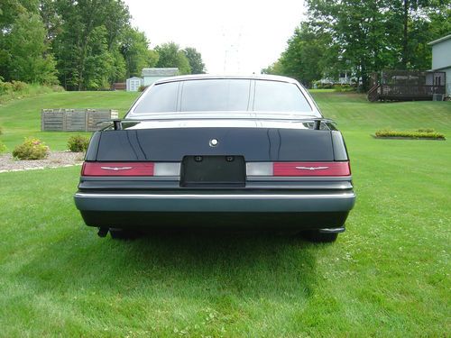 1986 Ford Thunderbird Base Sedan 2-Door 5.0L, image 2