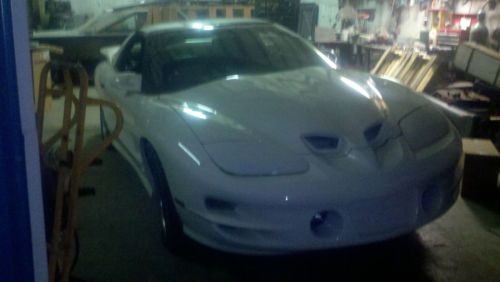 1997 pontiac firebird trans am coupe 2-door 5.7l t-tops 02 frontend