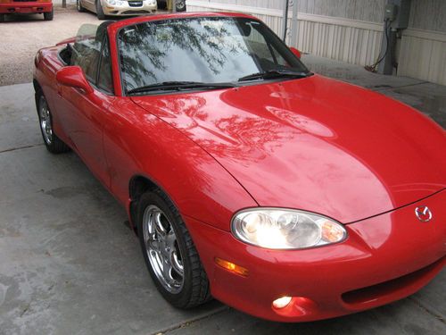 2001 mazda miata ls convertible 2-door 1.8l