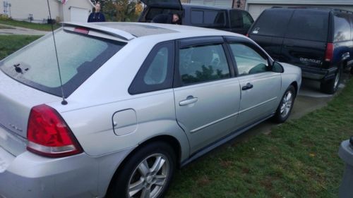 2005 Malibu Maxx 200hp 30 mpg., image 2