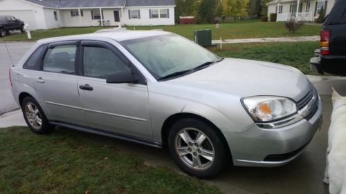 2005 Malibu Maxx 200hp 30 mpg., image 8