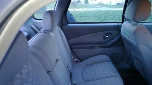 2005 Malibu Maxx 200hp 30 mpg., image 9