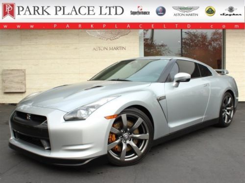 2010 nissan gt-r pemium - low price