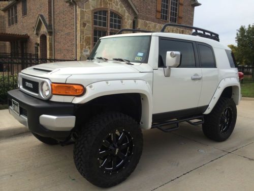 2012 toyota fj cruiser 6&#039; lift fabtech